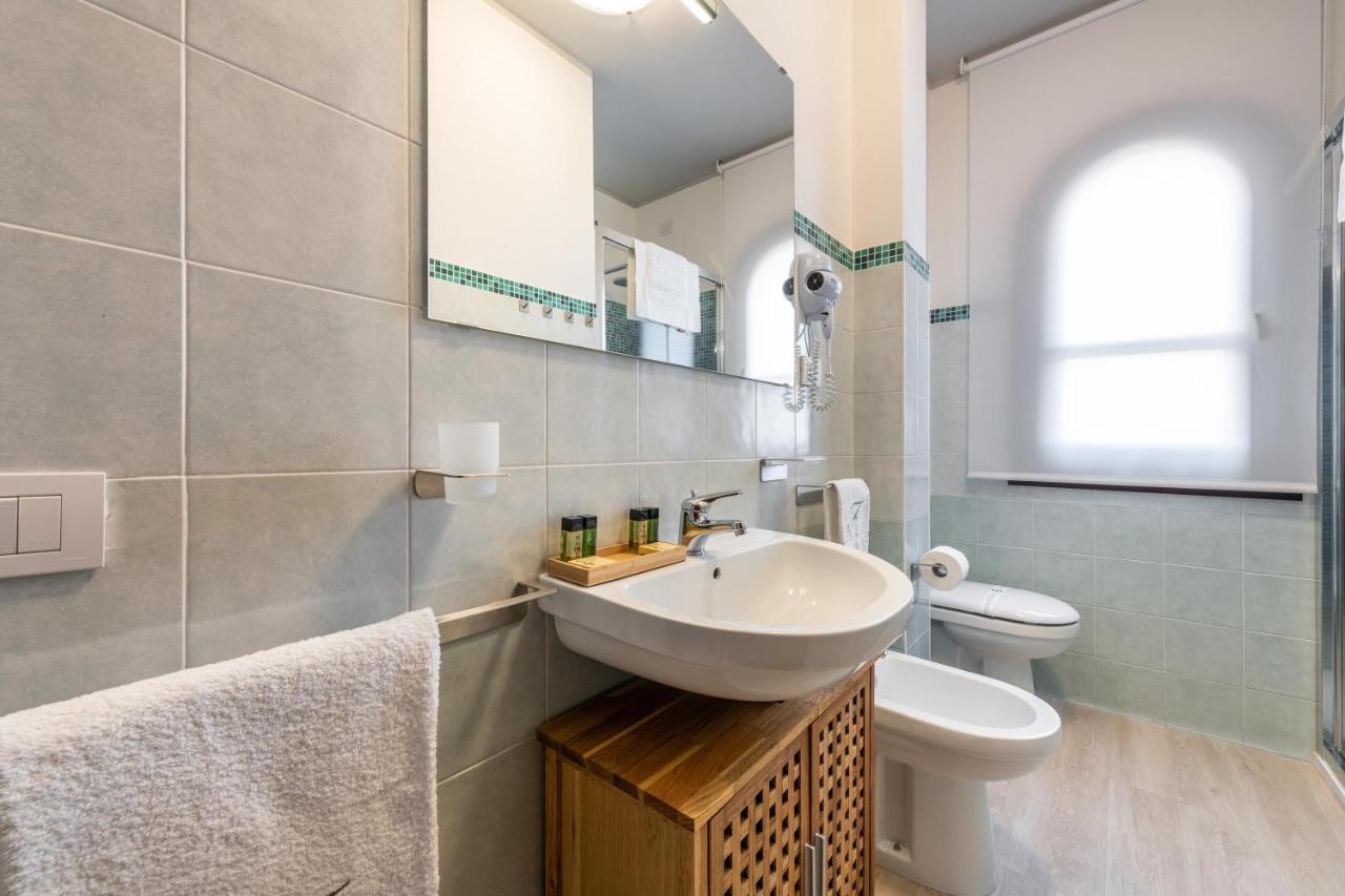 Casa Vacanze Raggio Di Luna Villasimius Dış mekan fotoğraf